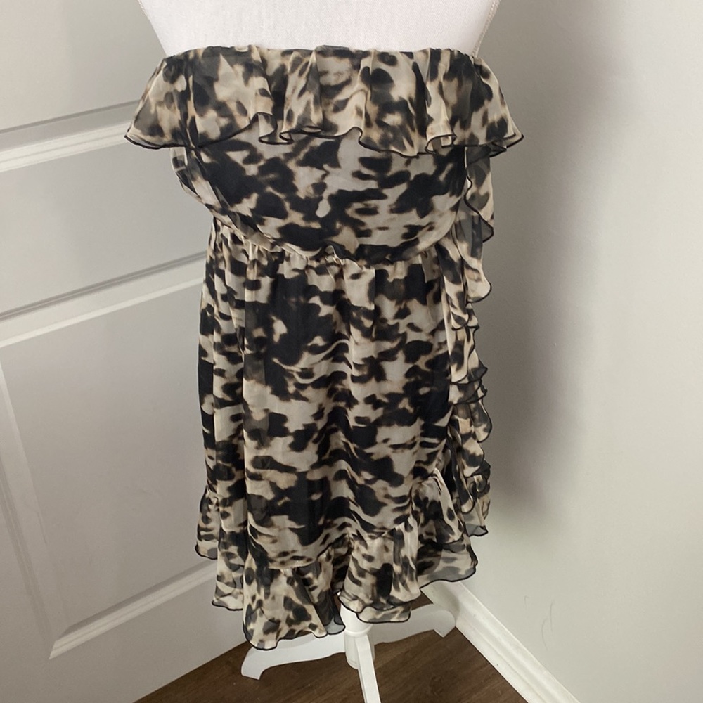 🥭 (4 for $15) H&M Strapless Cheetah Dress